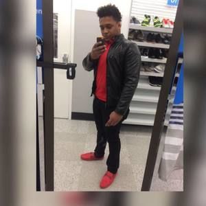 Meet your Posher, Luis